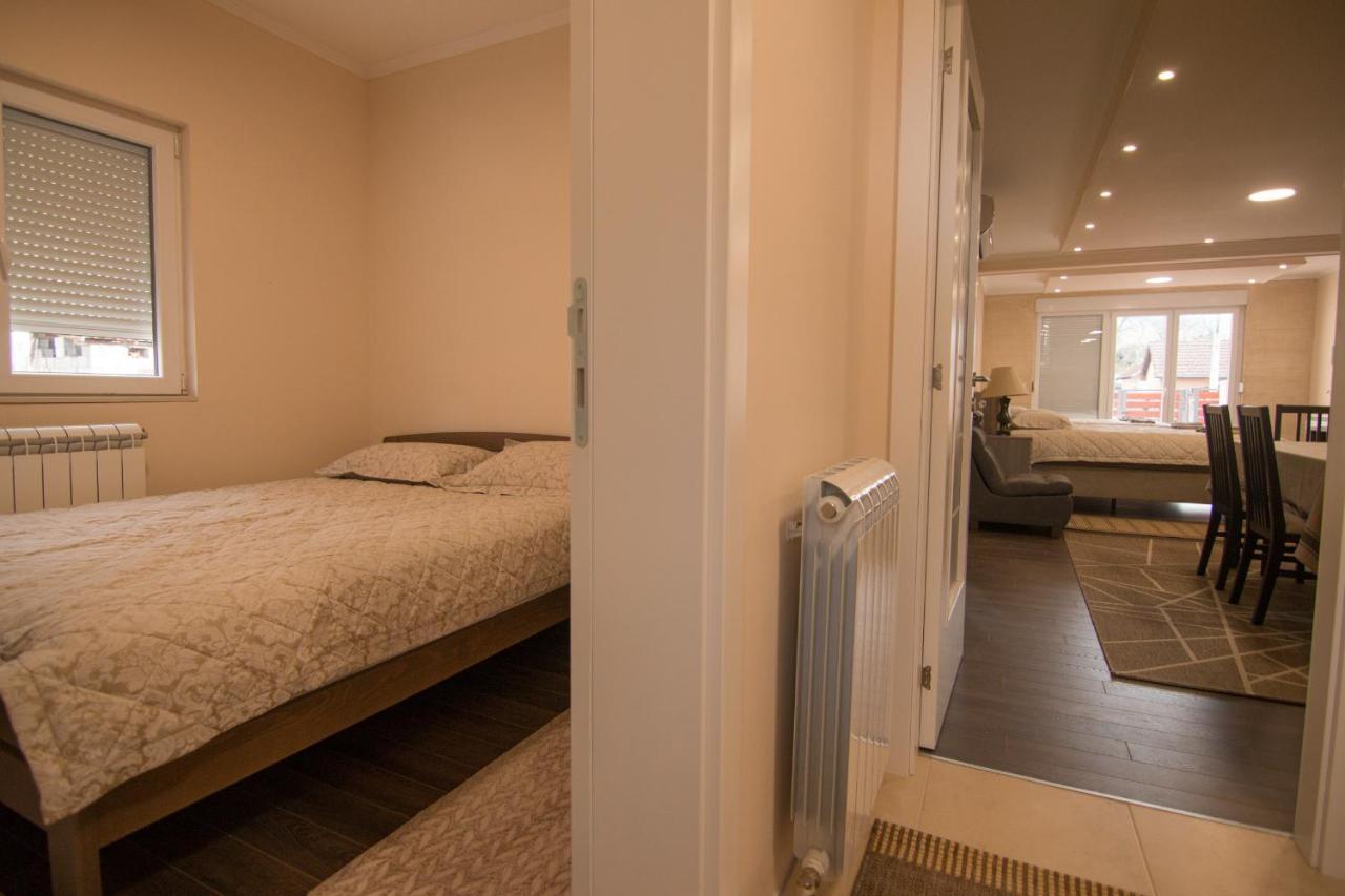 Apartment Lili Bajina Basta Exteriör bild