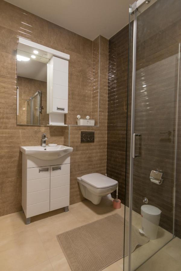 Apartment Lili Bajina Basta Exteriör bild